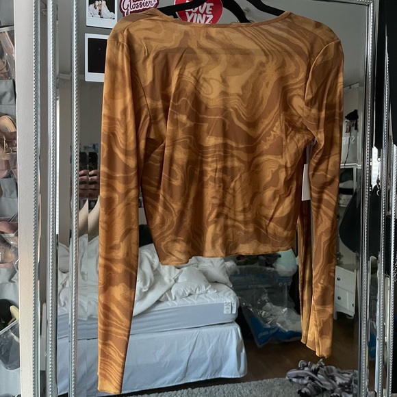 NWT Aritzia Wilfred Tie Front Long Sleeve - Picture 2 of 4